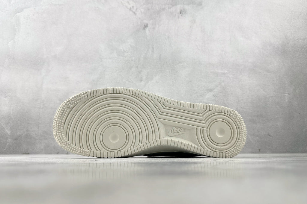 Air Jordan Mid 1 Red