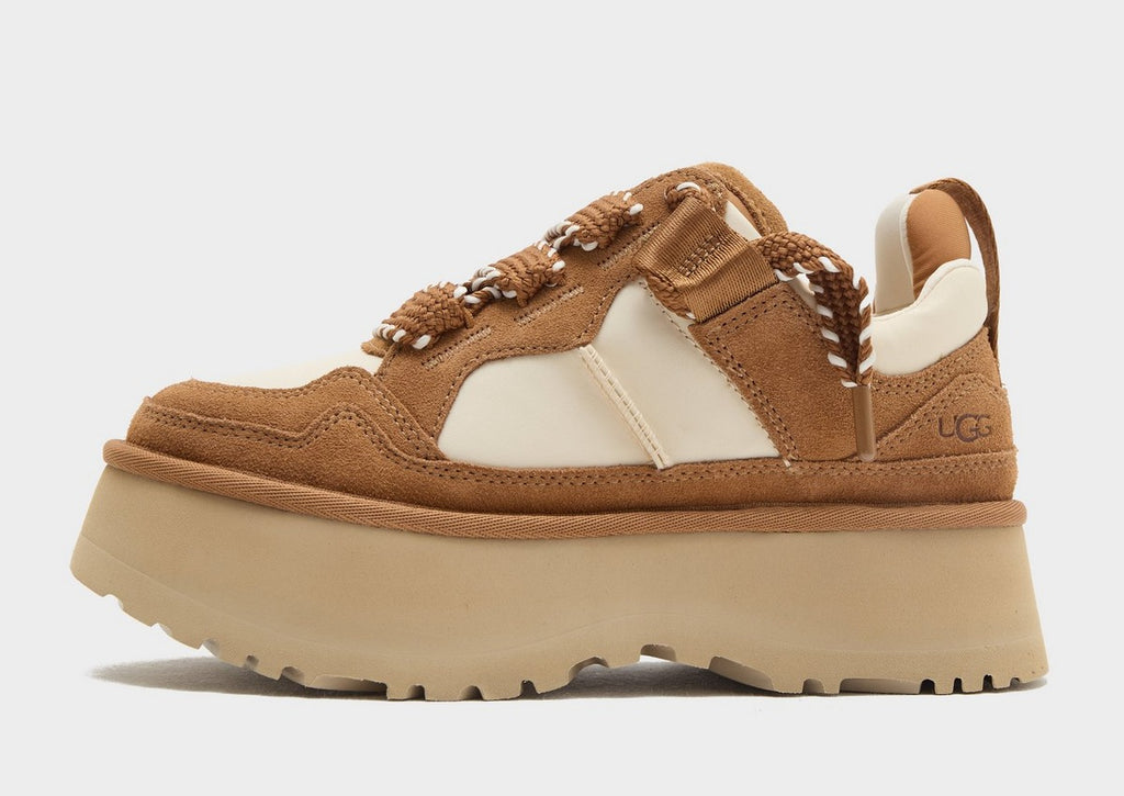 UGG Astromel para mujer