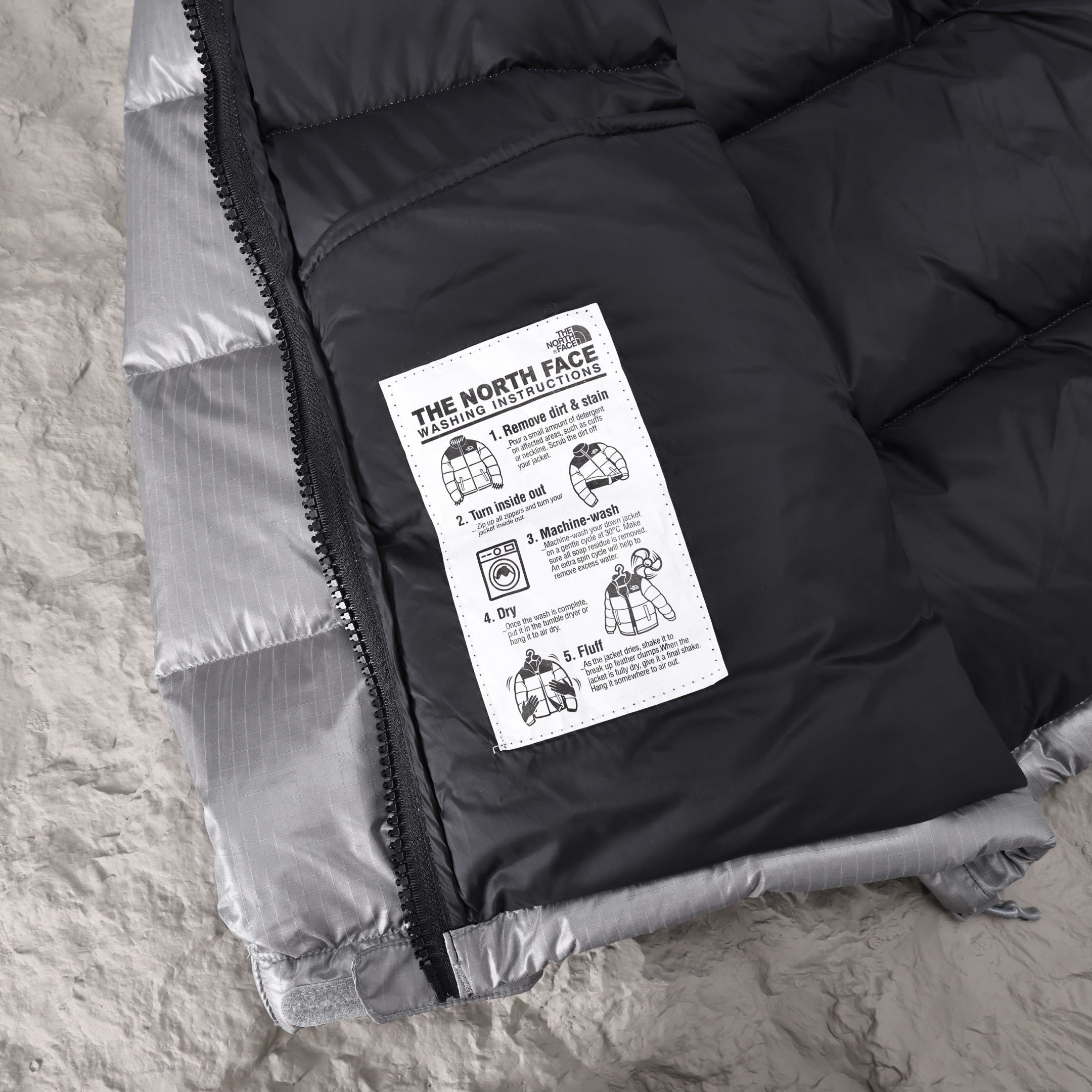 Chaqueta Nuptse 1996 The North Face gray Brillo